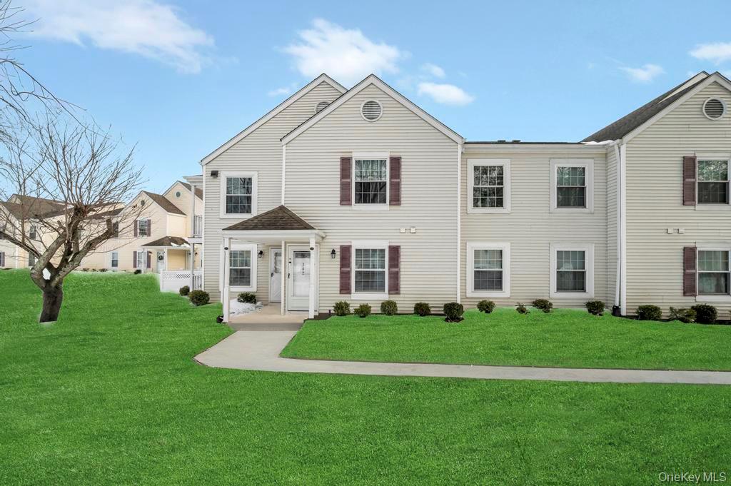 348 Artist Lake Drive, Middle Island, NY 11953