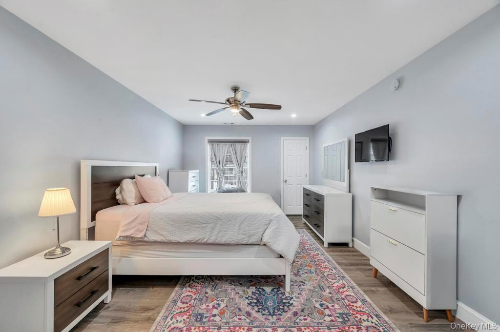 348 Artist Lake Drive, Middle Island, NY 11953