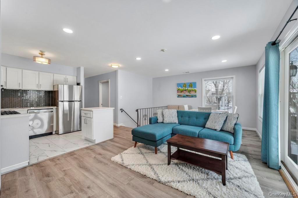 348 Artist Lake Drive, Middle Island, NY 11953