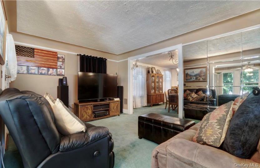 8946 215th Place, Queens Village, NY 11427