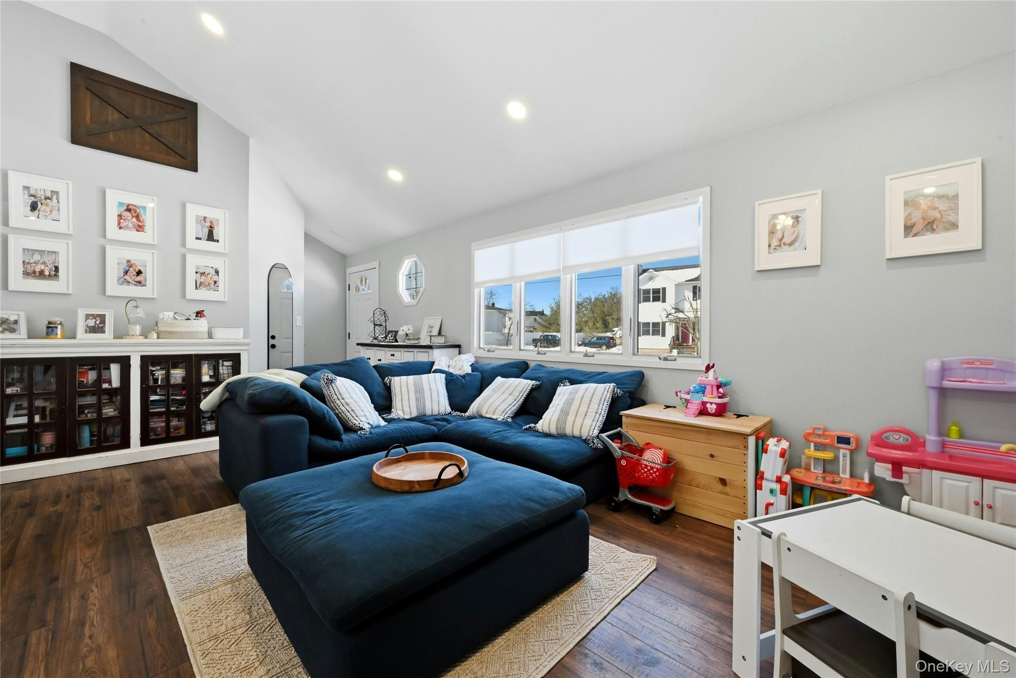 418 Old Farmingdale Road, West Babylon, NY 11704