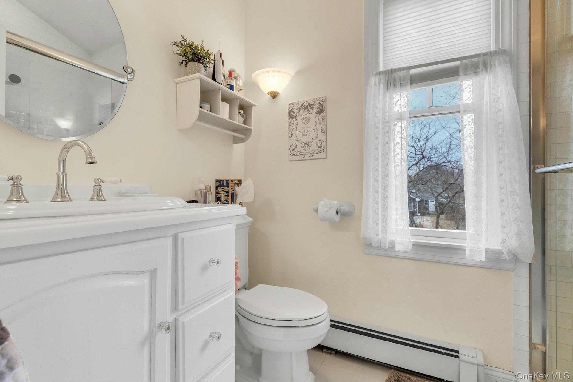 4 Wells Lane, Hampton Bays, NY 11946