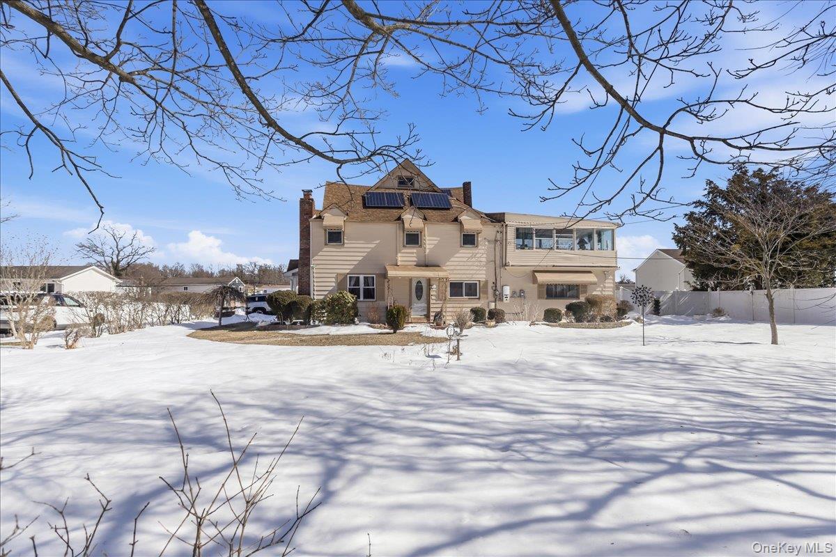 12 Stone Boulevard, Massapequa, NY 11758