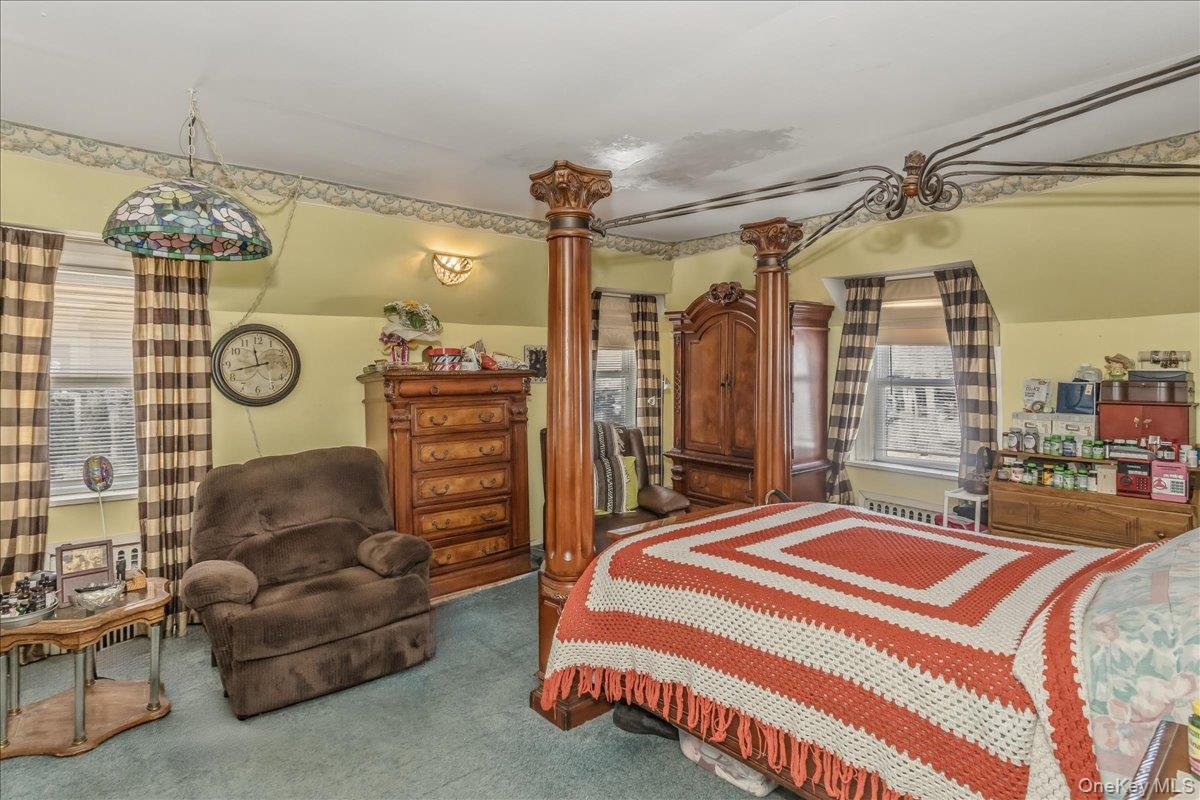 12 Stone Boulevard, Massapequa, NY 11758