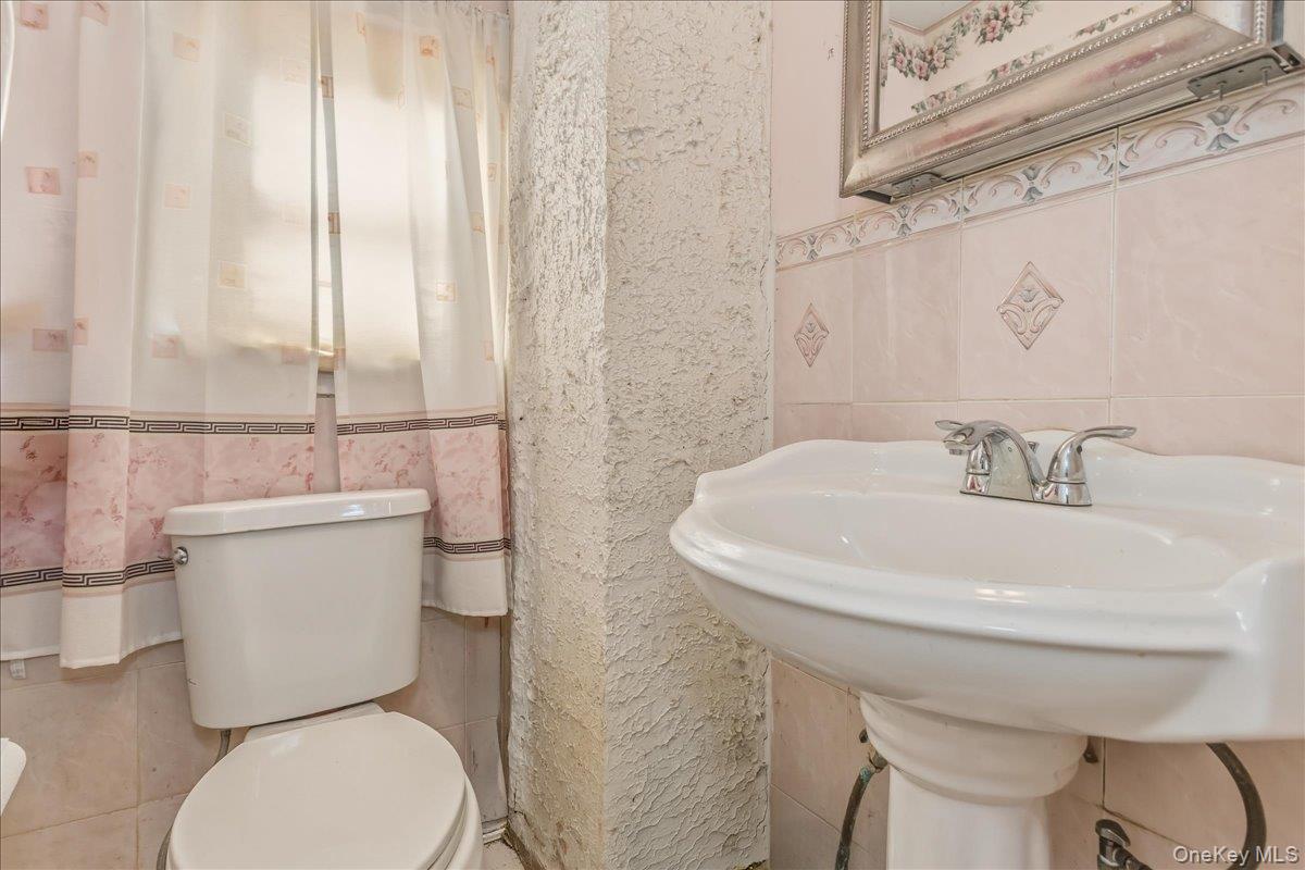 12 Stone Boulevard, Massapequa, NY 11758