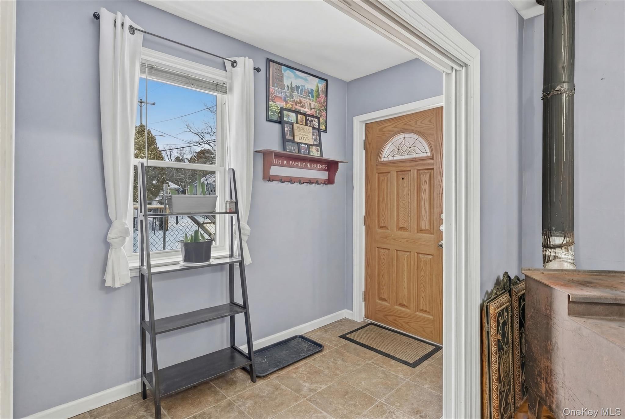 10 N Maple Street, Fallsburg, NY 12779