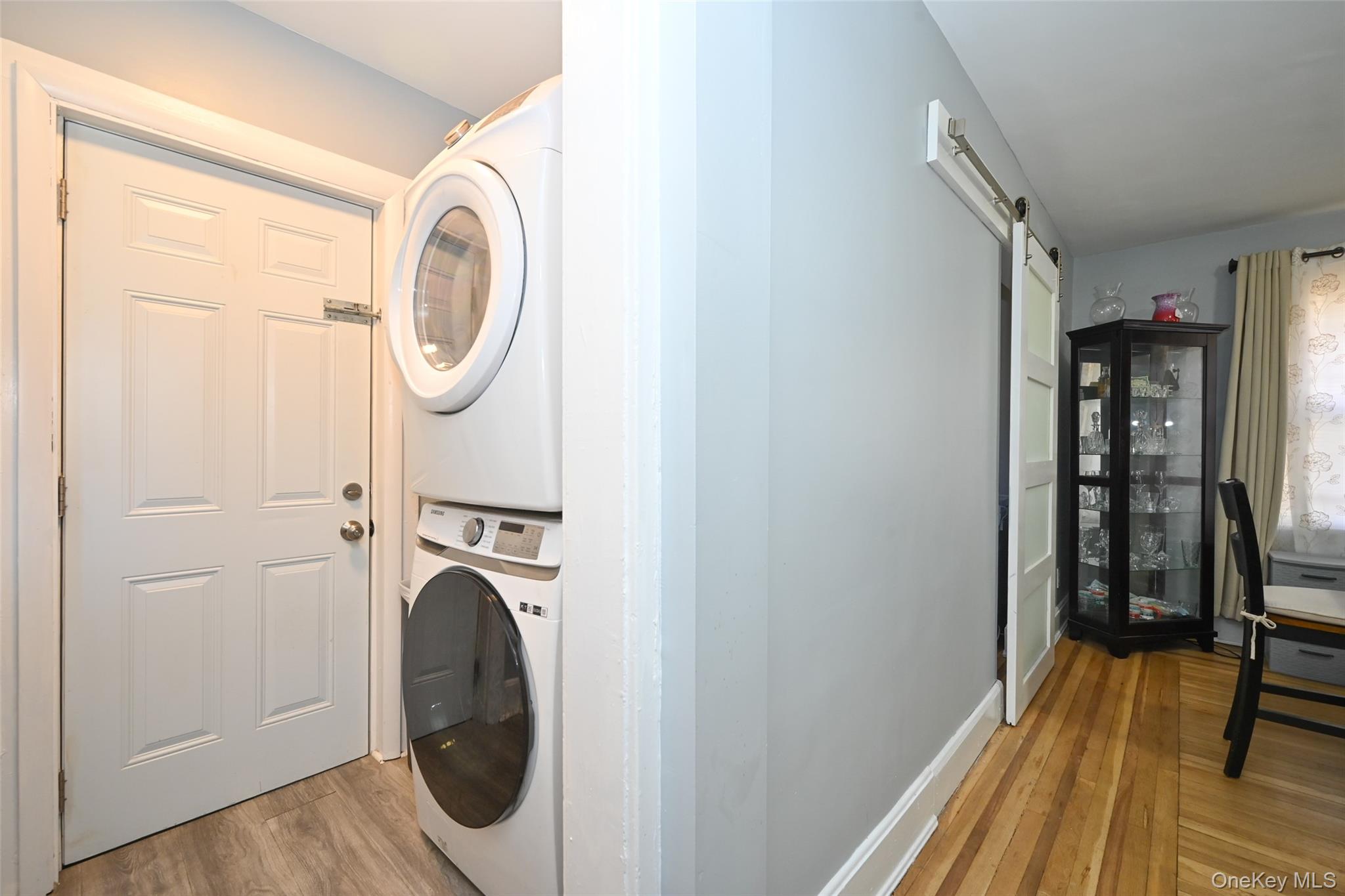 21 Dikeman Street, Hempstead, NY 11550