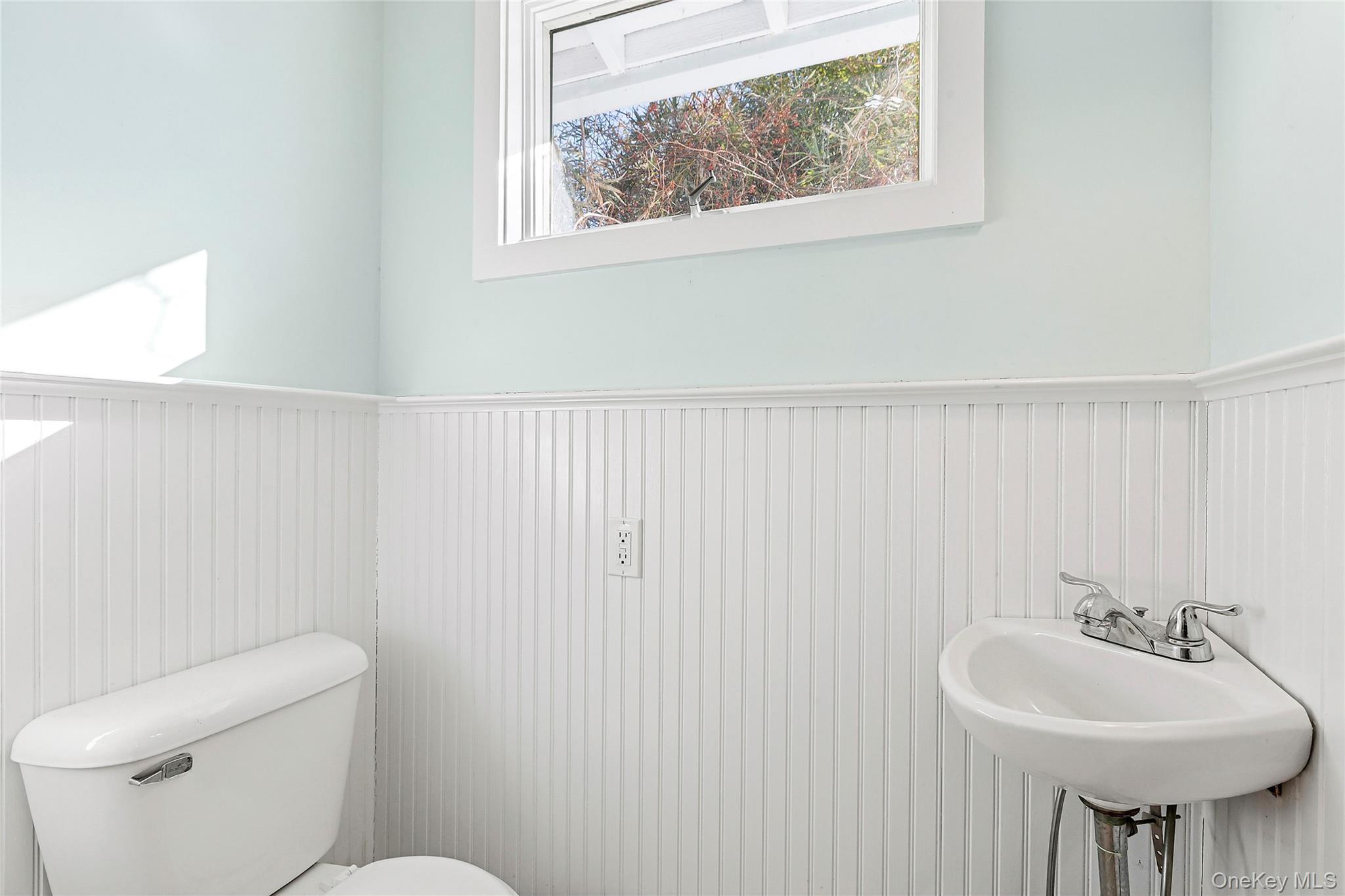 210 5th Street, Greenport, NY 11944