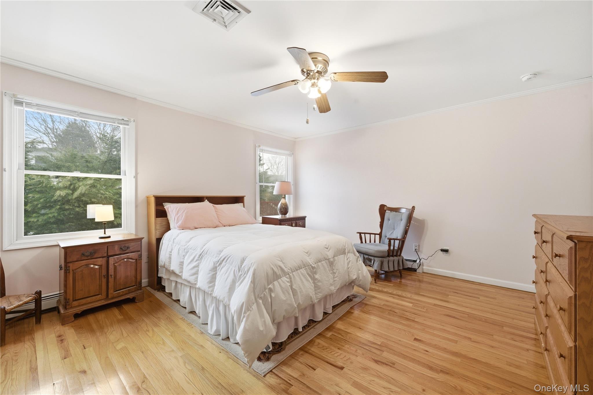 43 Ridgeway Boulevard, Bay Shore, NY 11706