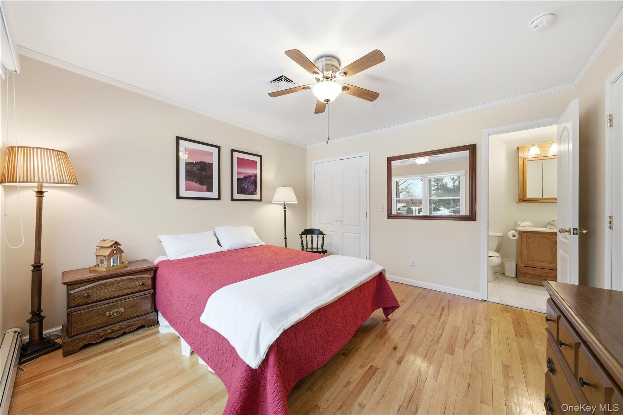 43 Ridgeway Boulevard, Bay Shore, NY 11706