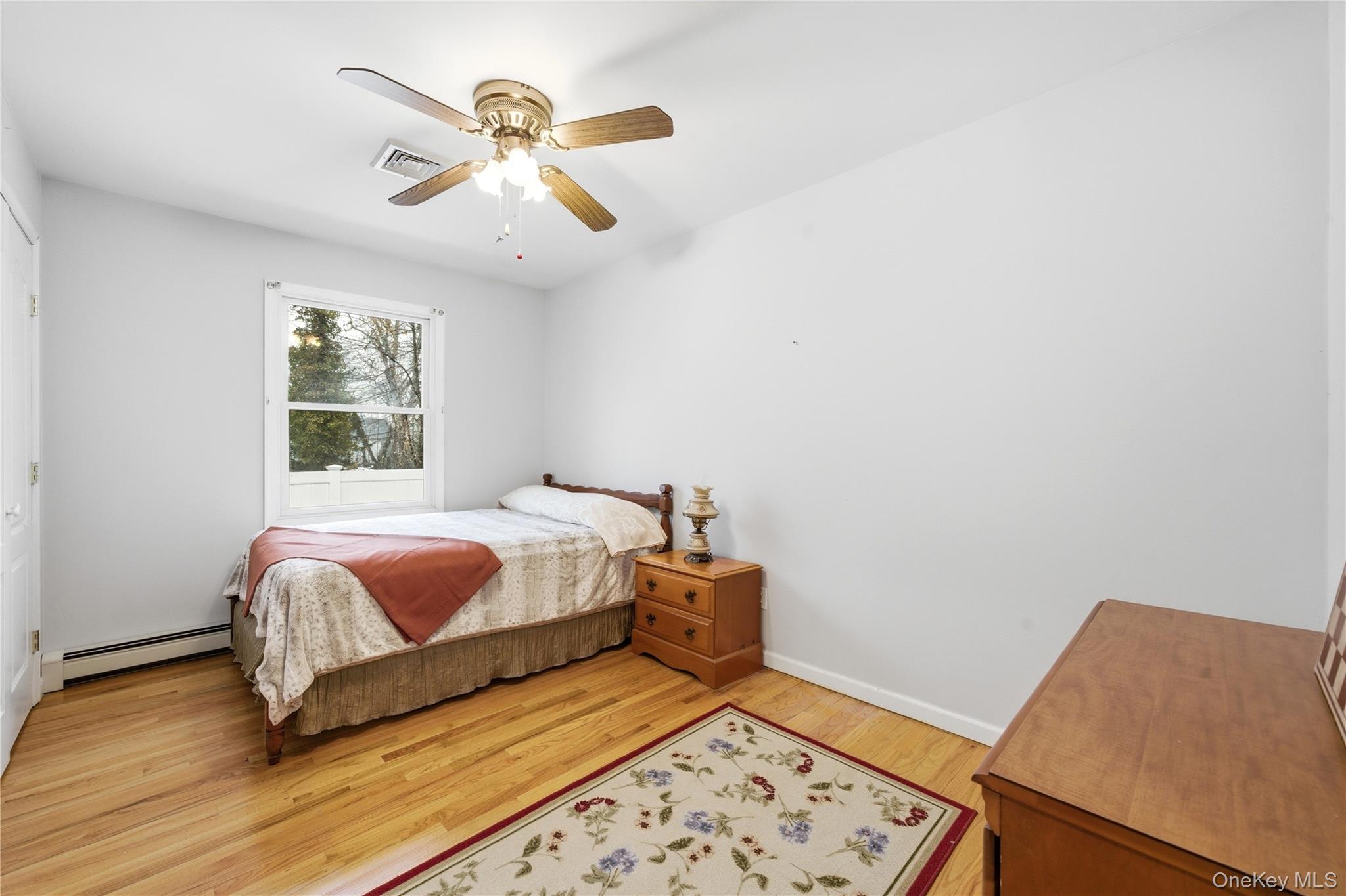 43 Ridgeway Boulevard, Bay Shore, NY 11706