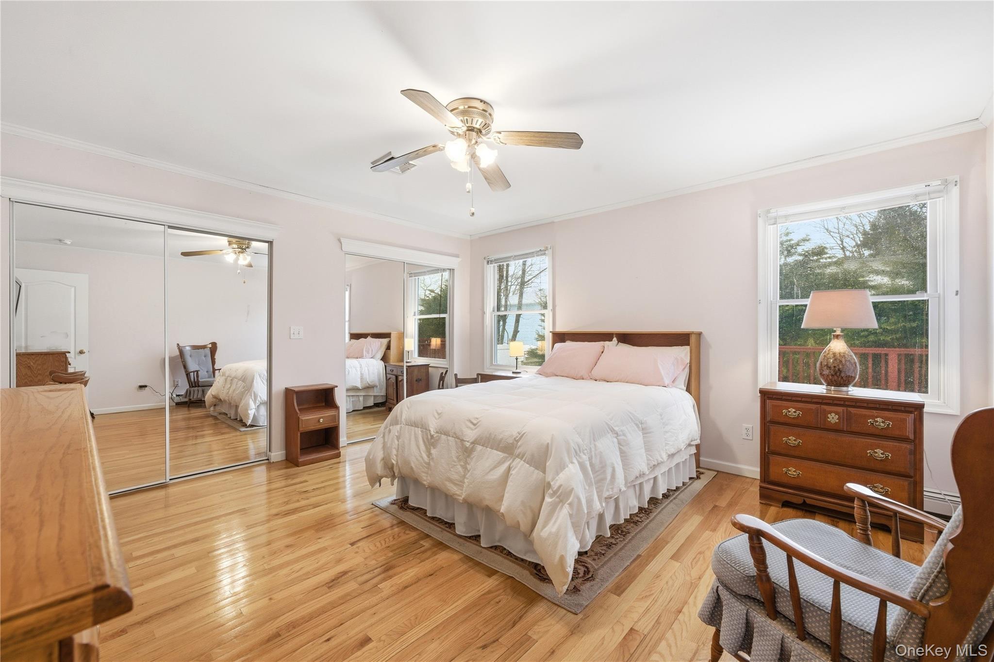 43 Ridgeway Boulevard, Bay Shore, NY 11706