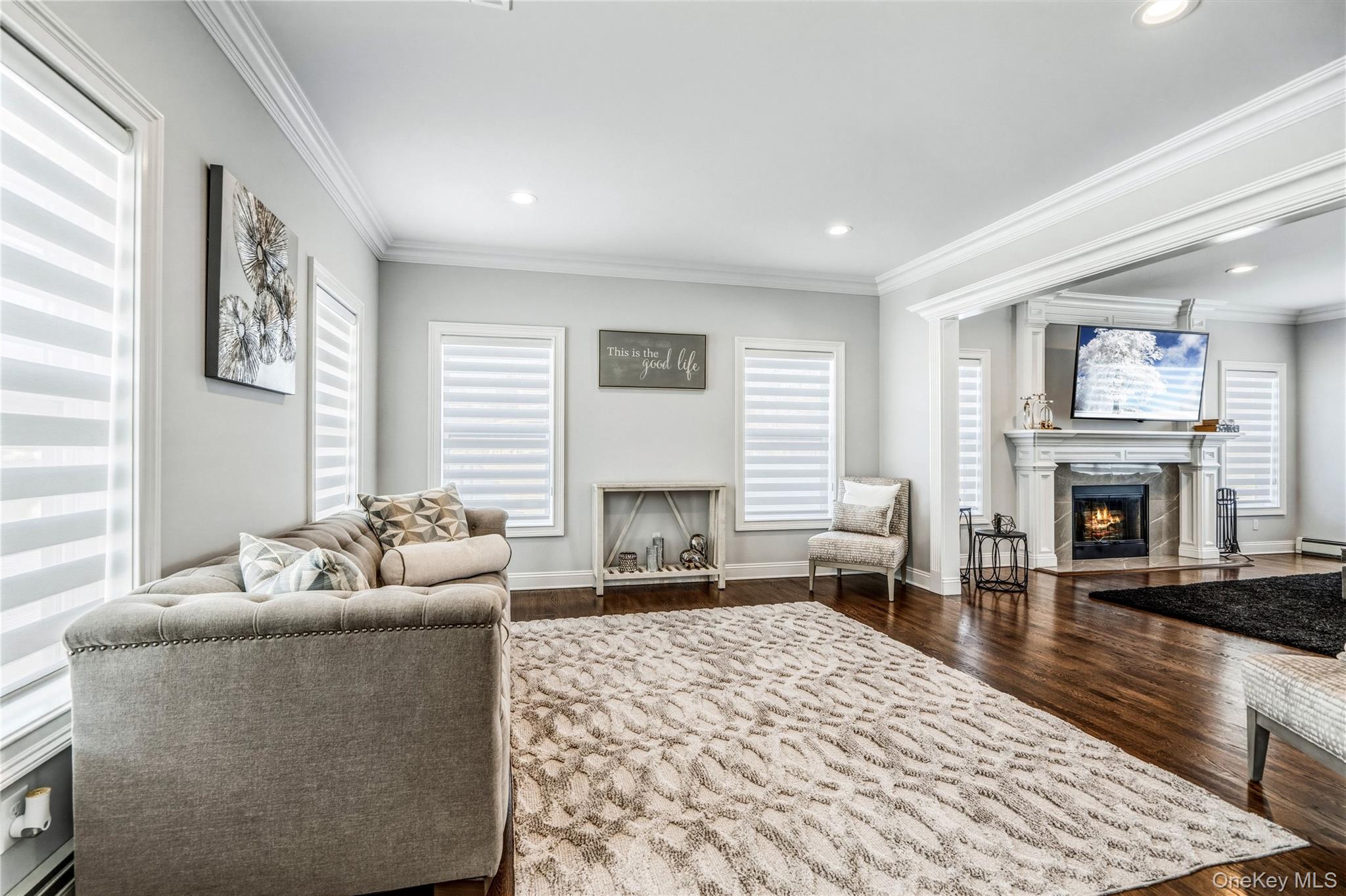 3 Manor Court, Mount Sinai, NY 11766