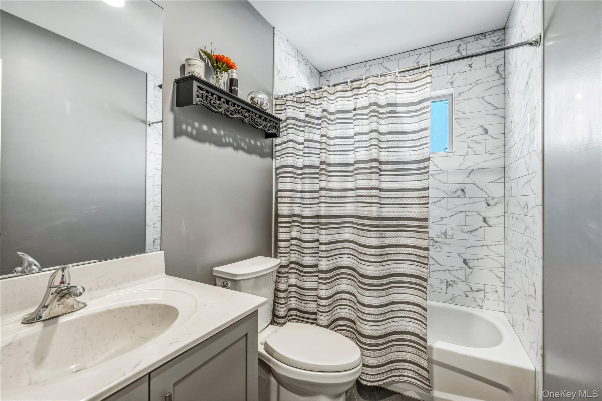 3 Manor Court, Mount Sinai, NY 11766