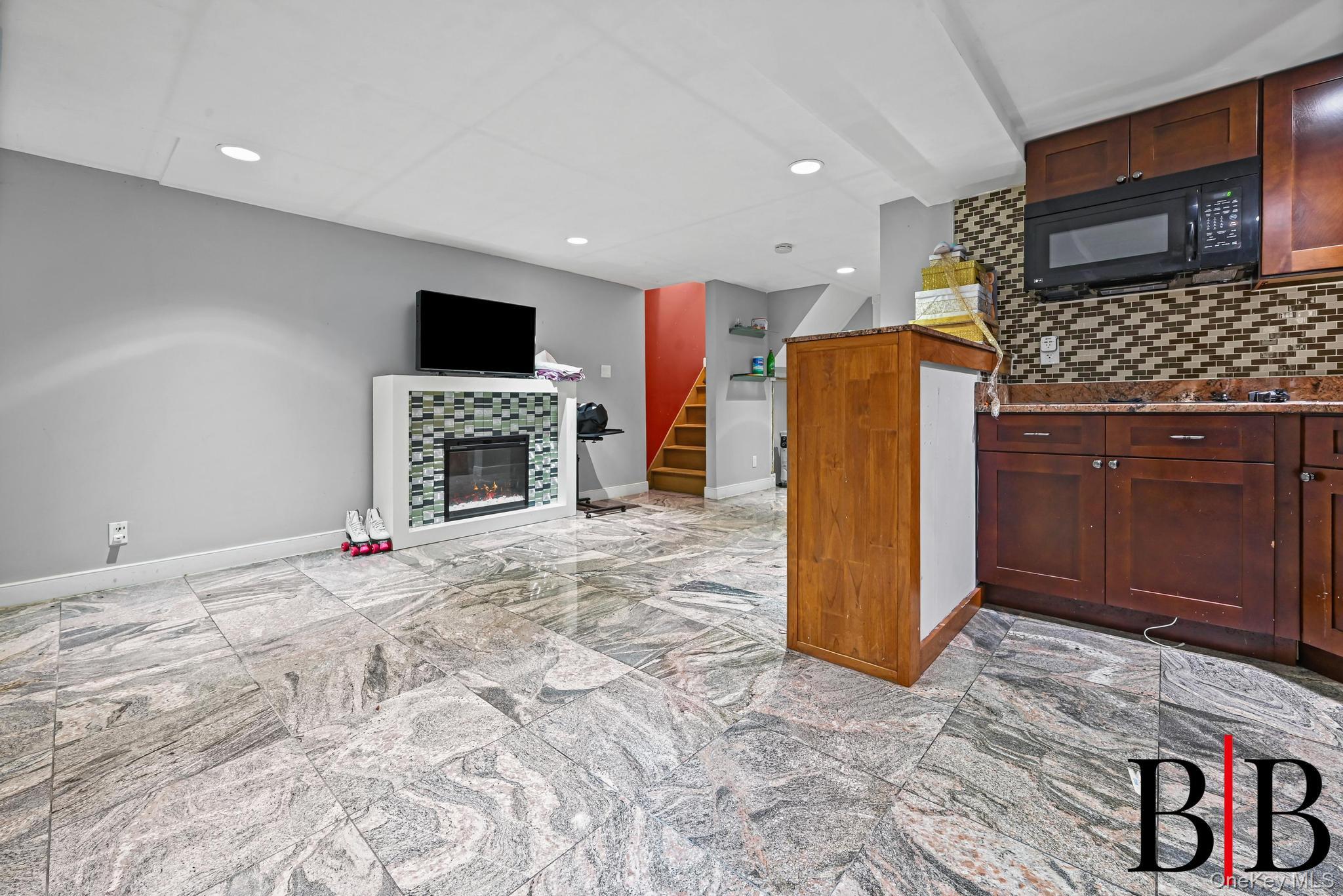 2044 E 60 Street, Brooklyn, NY 11234