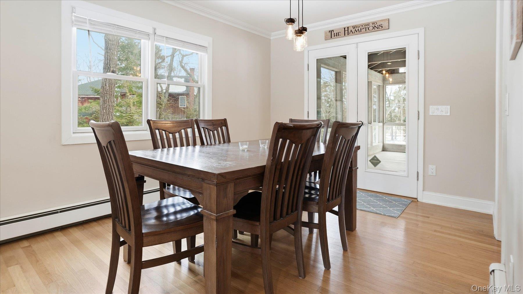 3 Robins Nest Lane, Hampton Bays, NY 11946