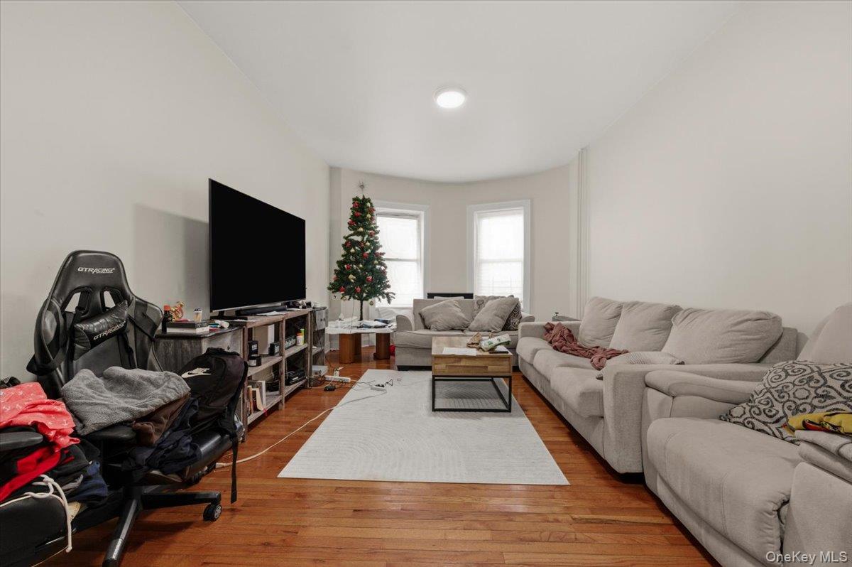 1727 Victor Street, Bronx, NY 10462