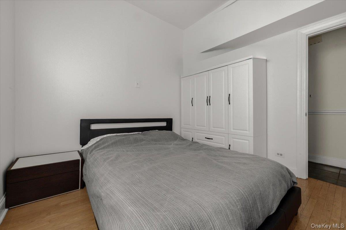 1727 Victor Street, Bronx, NY 10462