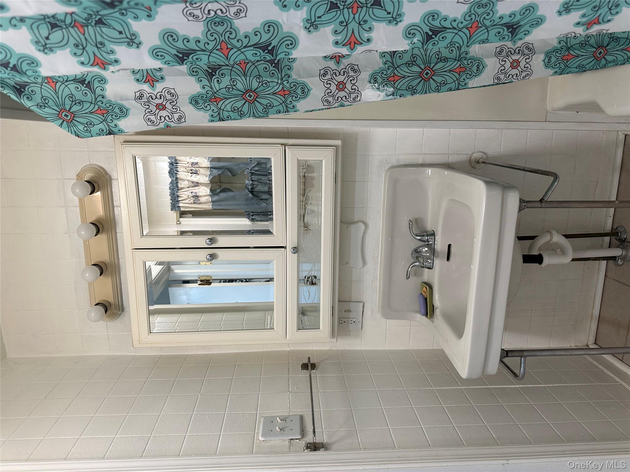 9 Elizabeth Street # 1, Port Jervis, NY 12771