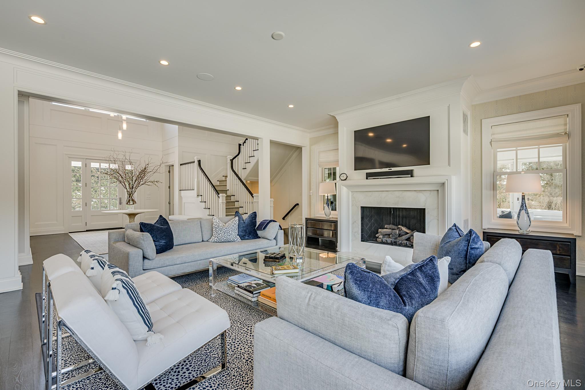 74 Rosko Lane, Southampton, NY 11968