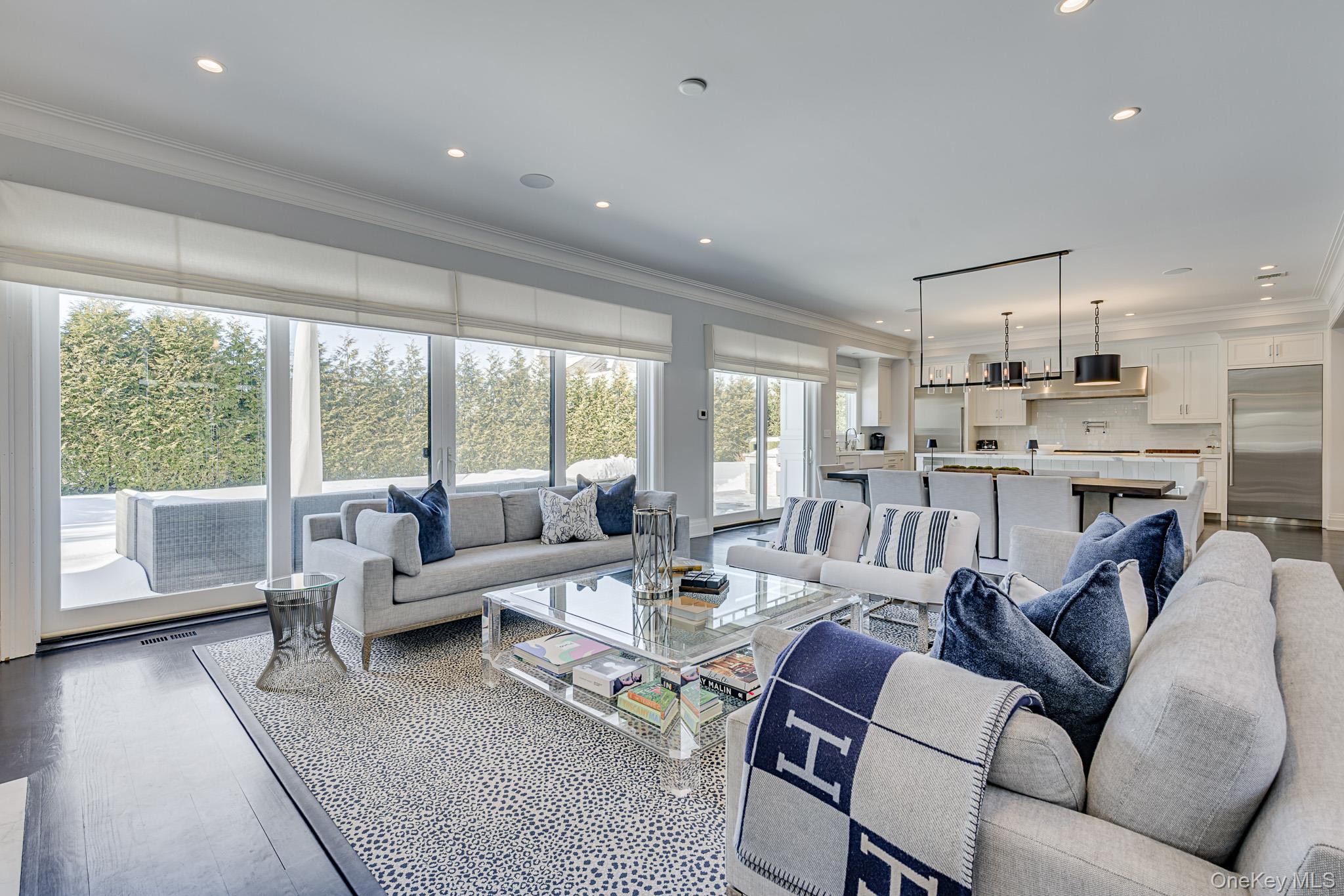 74 Rosko Lane, Southampton, NY 11968