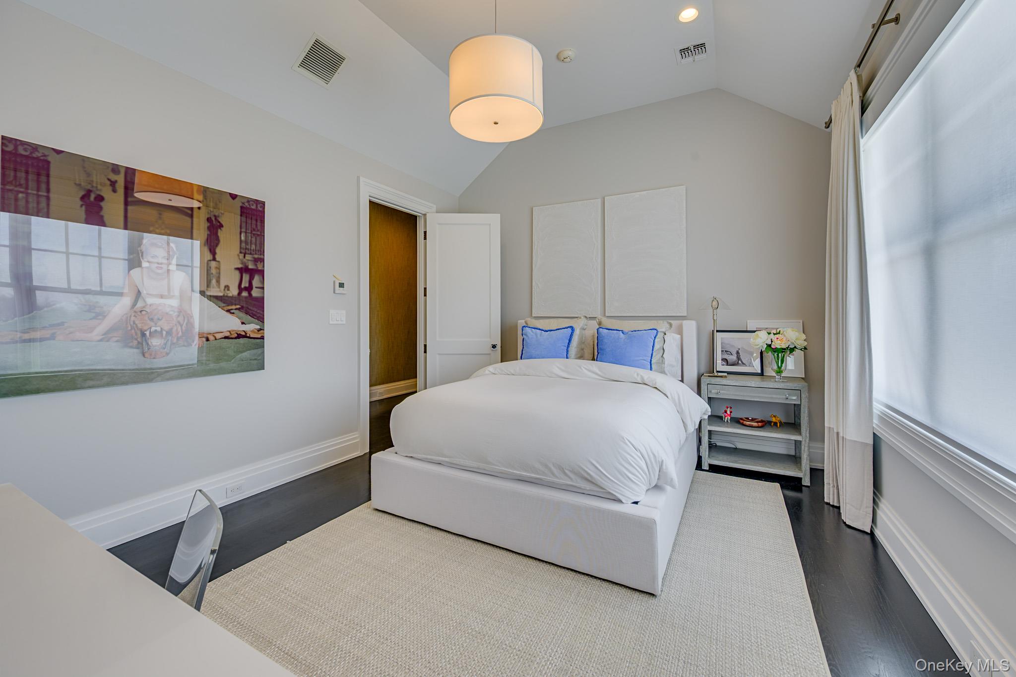 74 Rosko Lane, Southampton, NY 11968