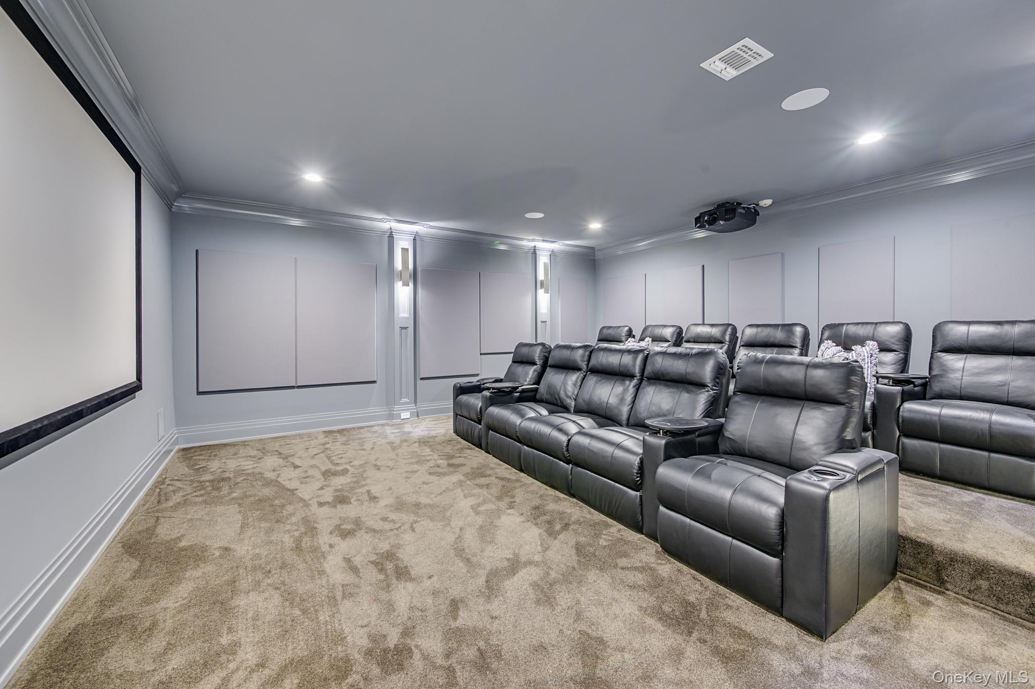 74 Rosko Lane, Southampton, NY 11968