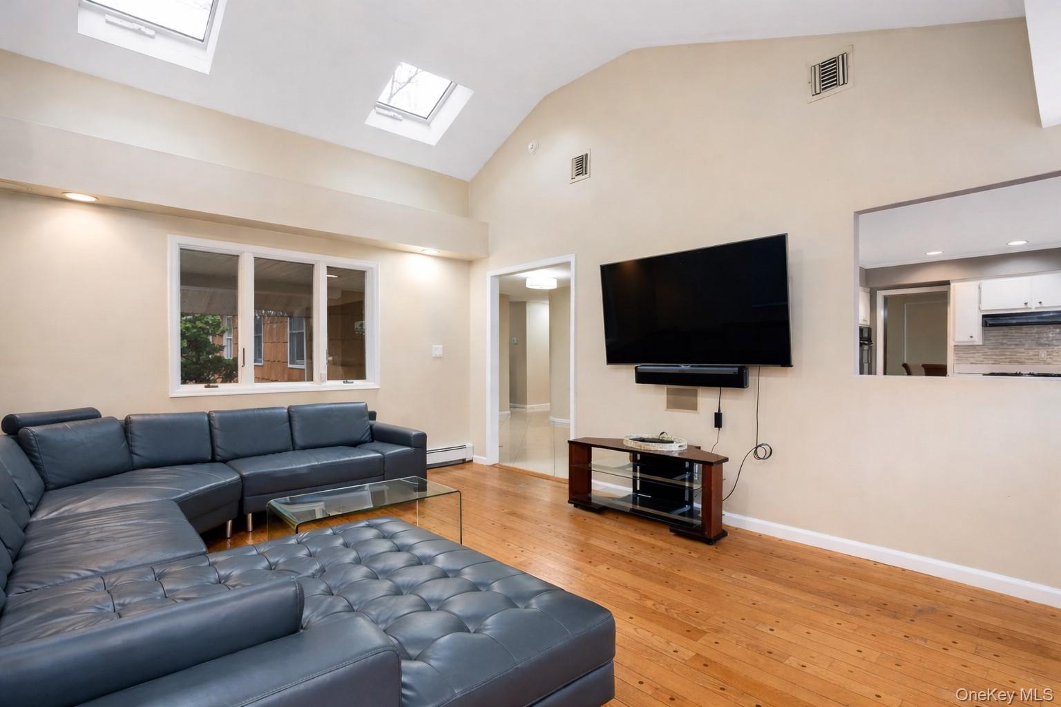 38 Arista Drive, Dix Hills, NY 11746