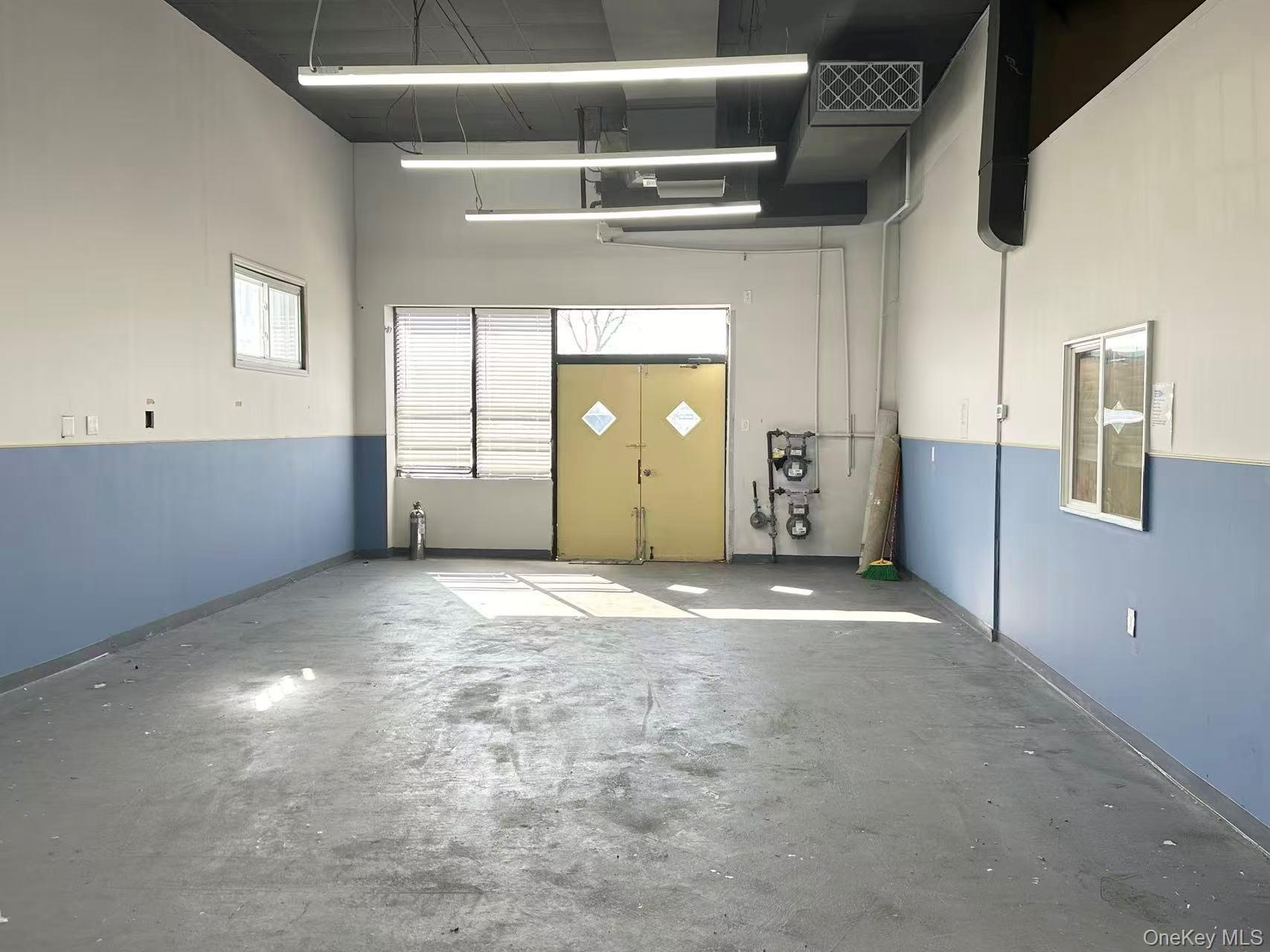 230 Herricks Road, Mineola, NY 11501