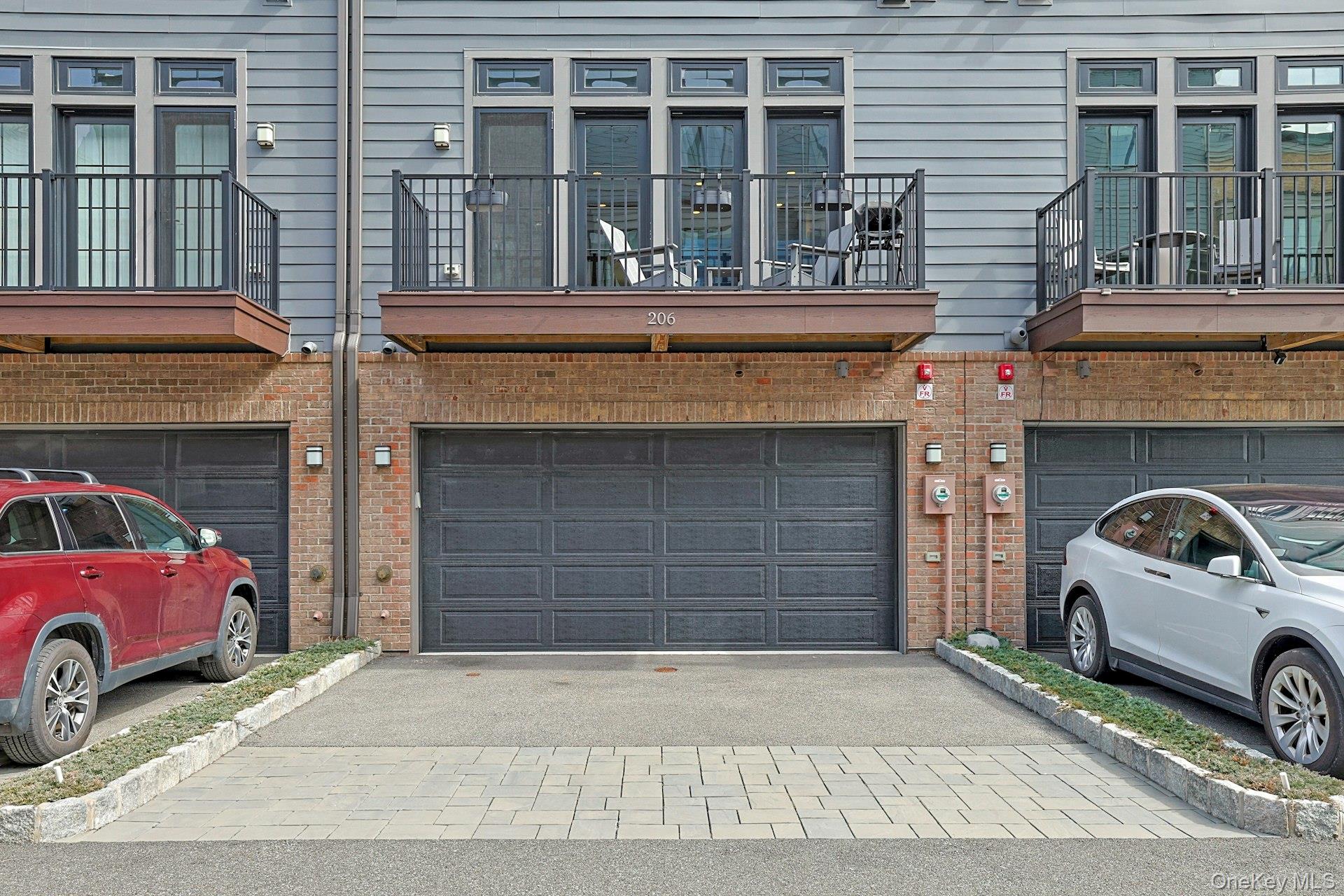 206 Legend Drive, Sleepy Hollow, NY 10591