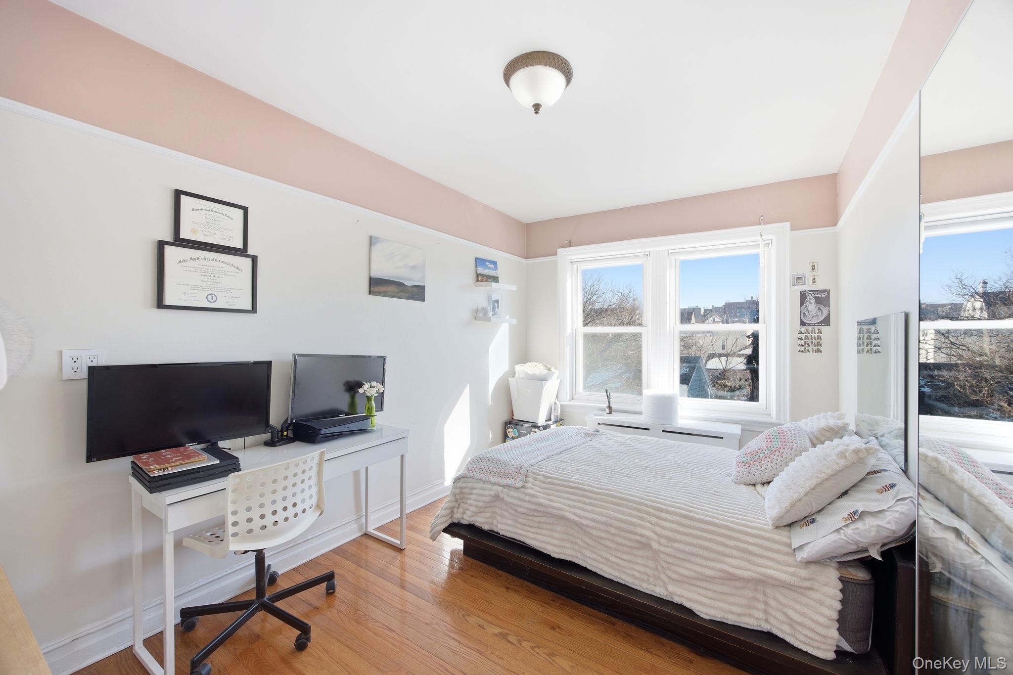 14740 33rd Avenue, Flushing, NY 11354