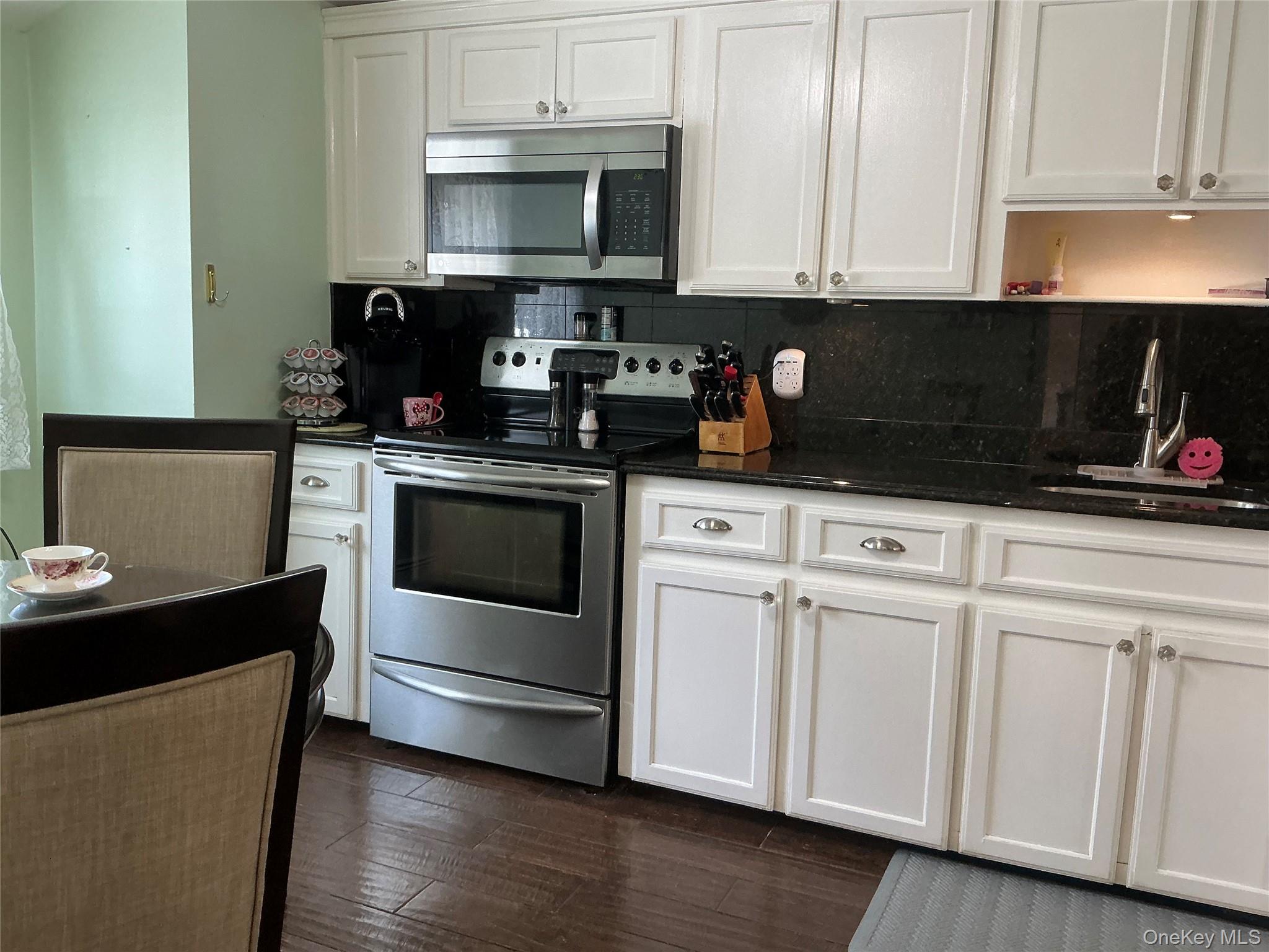 606 Birch Hollow Drive, Shirley, NY 11967