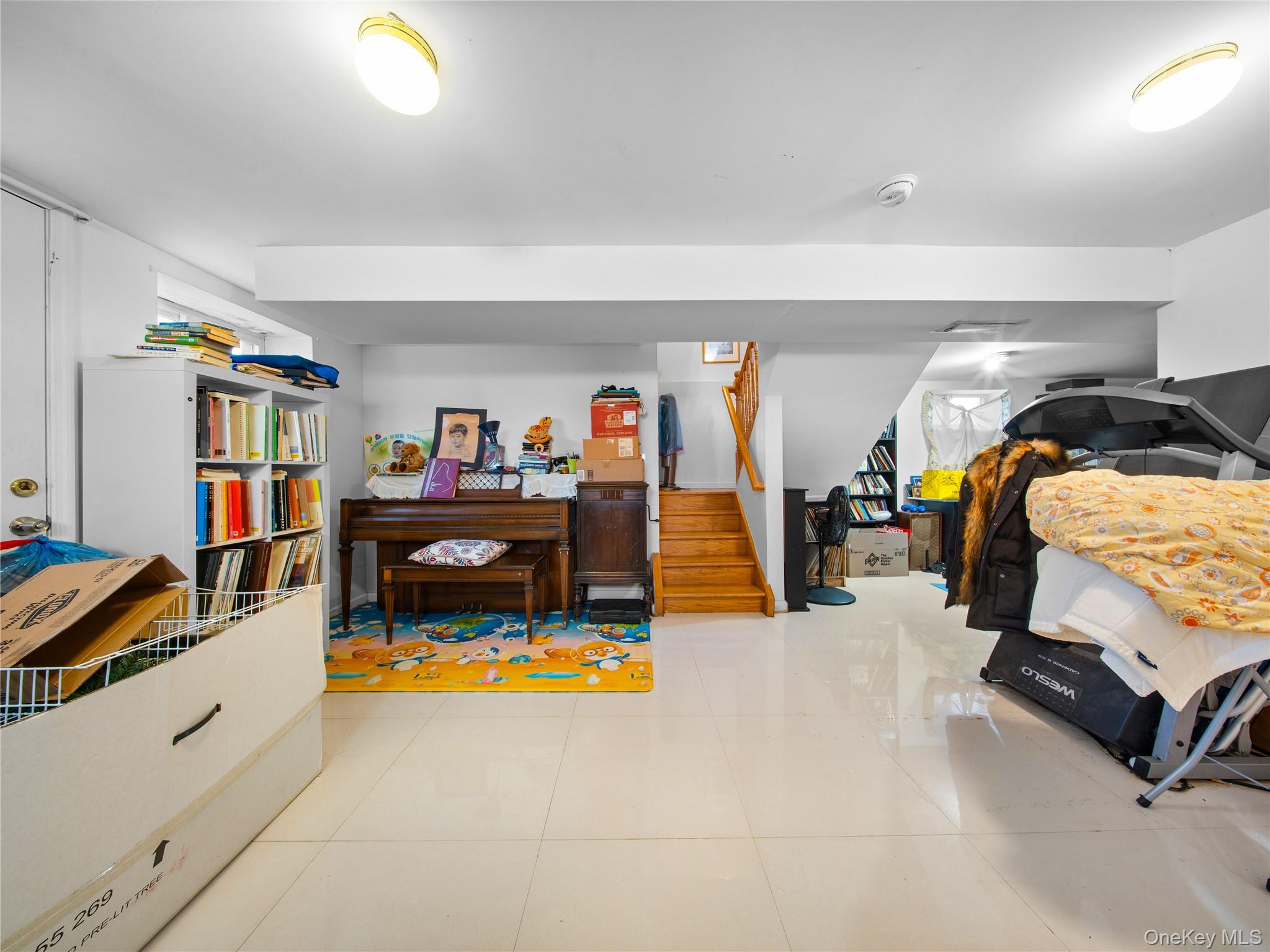 24571 61st Avenue, Little Neck, NY 11362