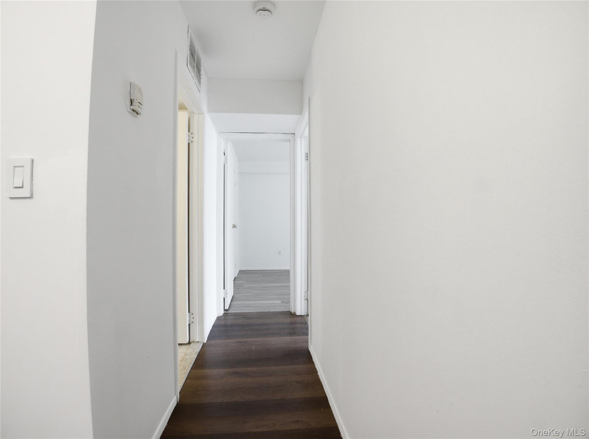 15 Davidson Court, Staten Island, NY 10303