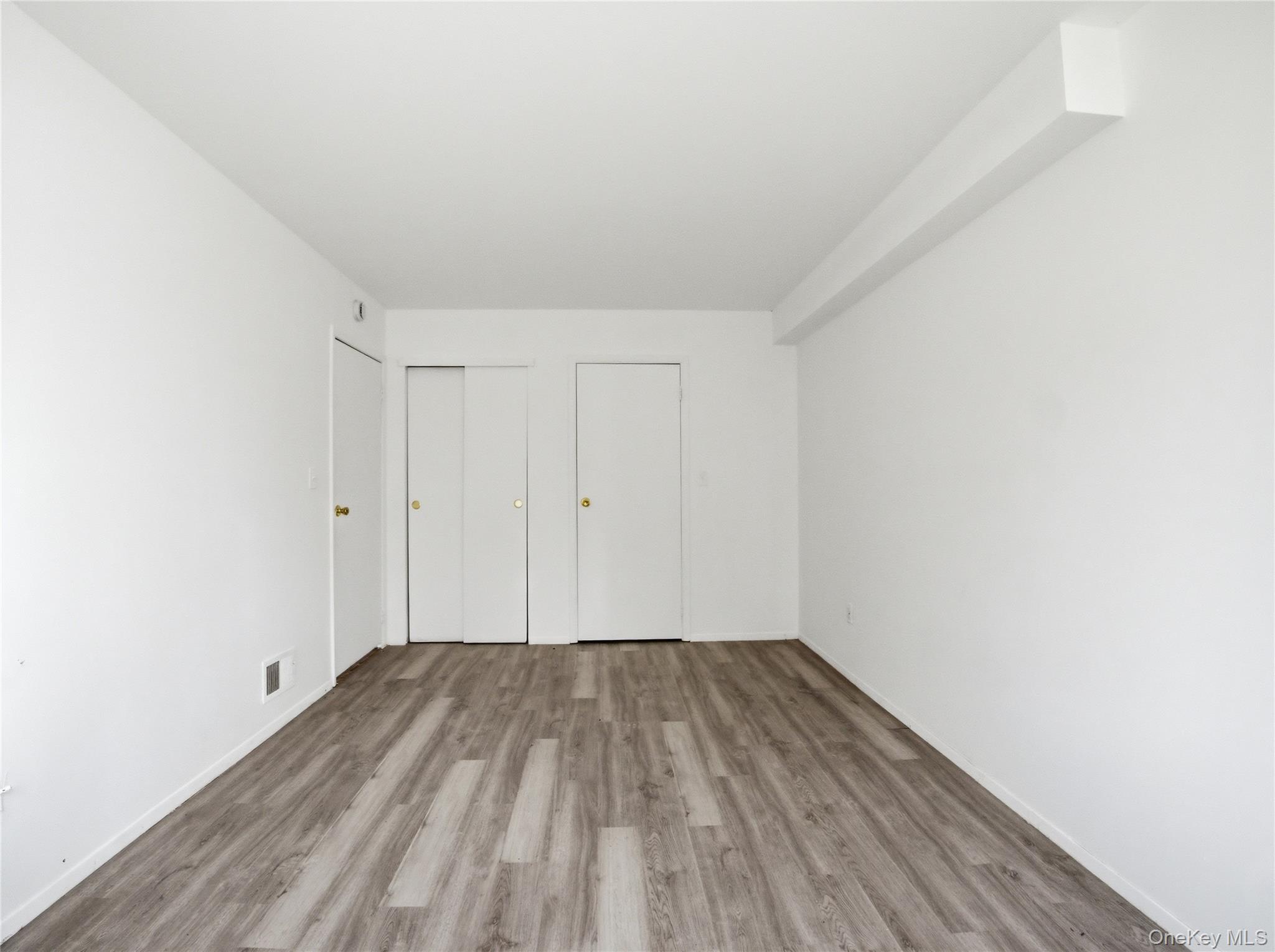 15 Davidson Court, Staten Island, NY 10303