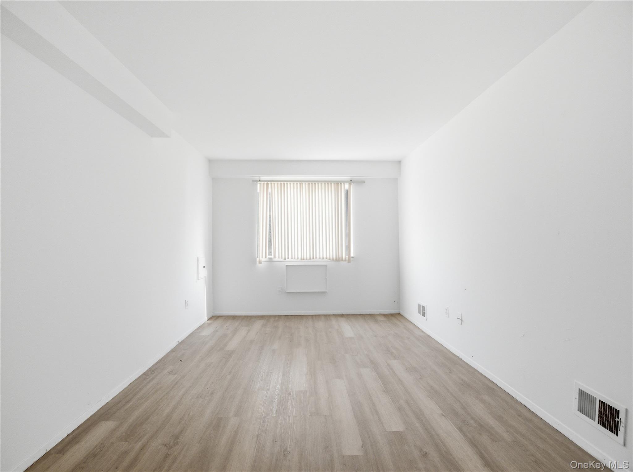 15 Davidson Court, Staten Island, NY 10303