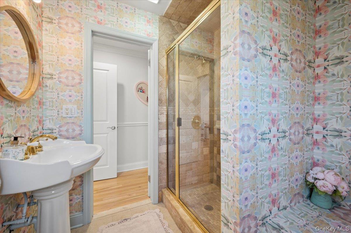 31 Priory Lane, Pelham, NY 10803