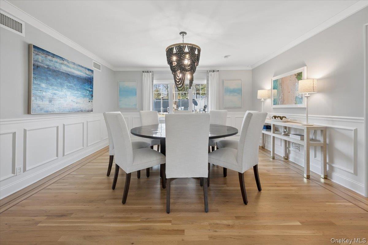 31 Priory Lane, Pelham, NY 10803