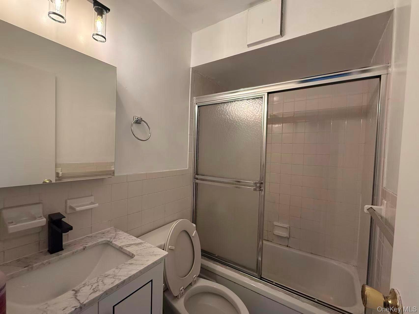 136-24 Maple Avenue # 3B, Flushing, NY 11355