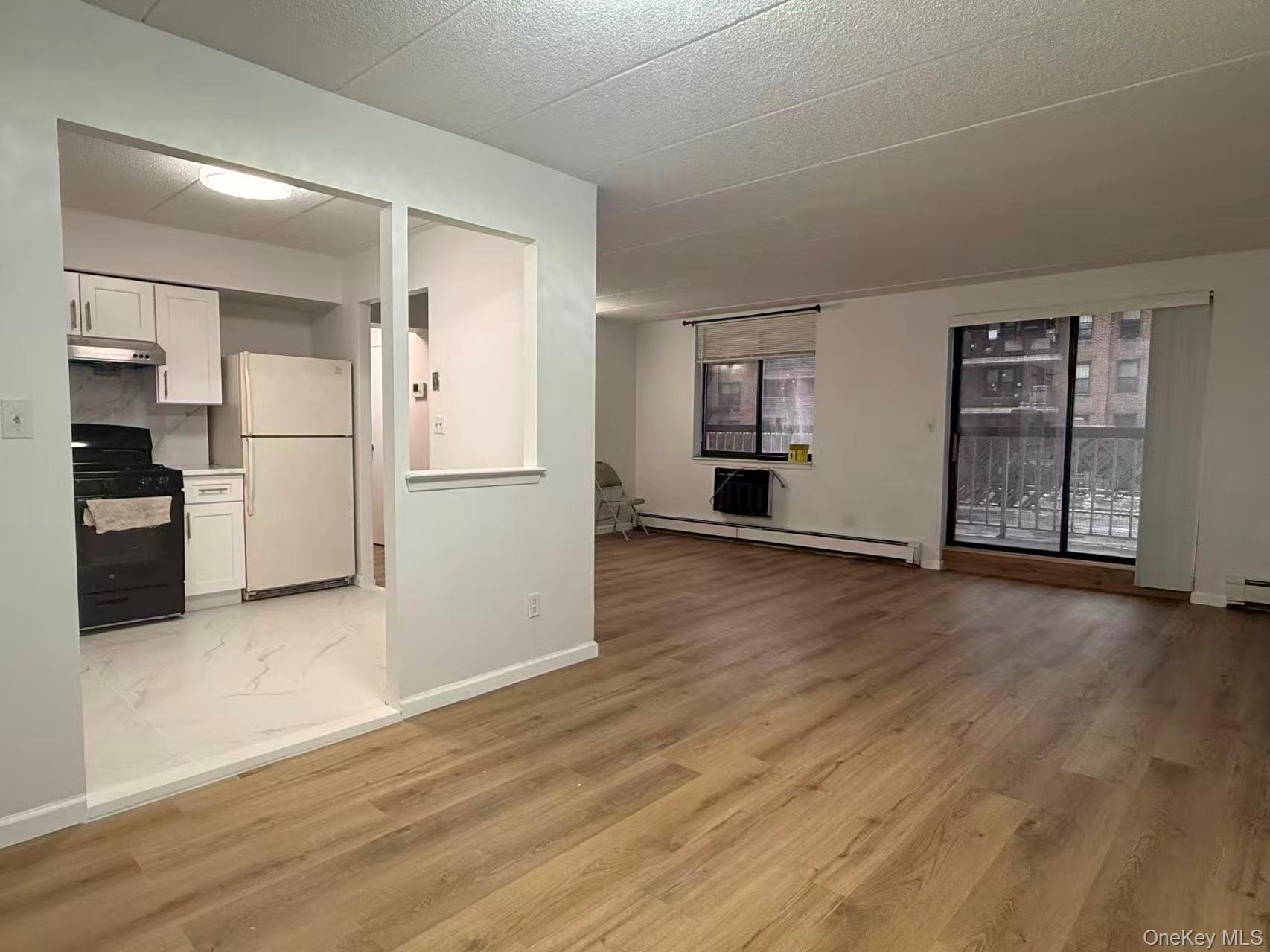 136-24 Maple Avenue # 3B, Flushing, NY 11355