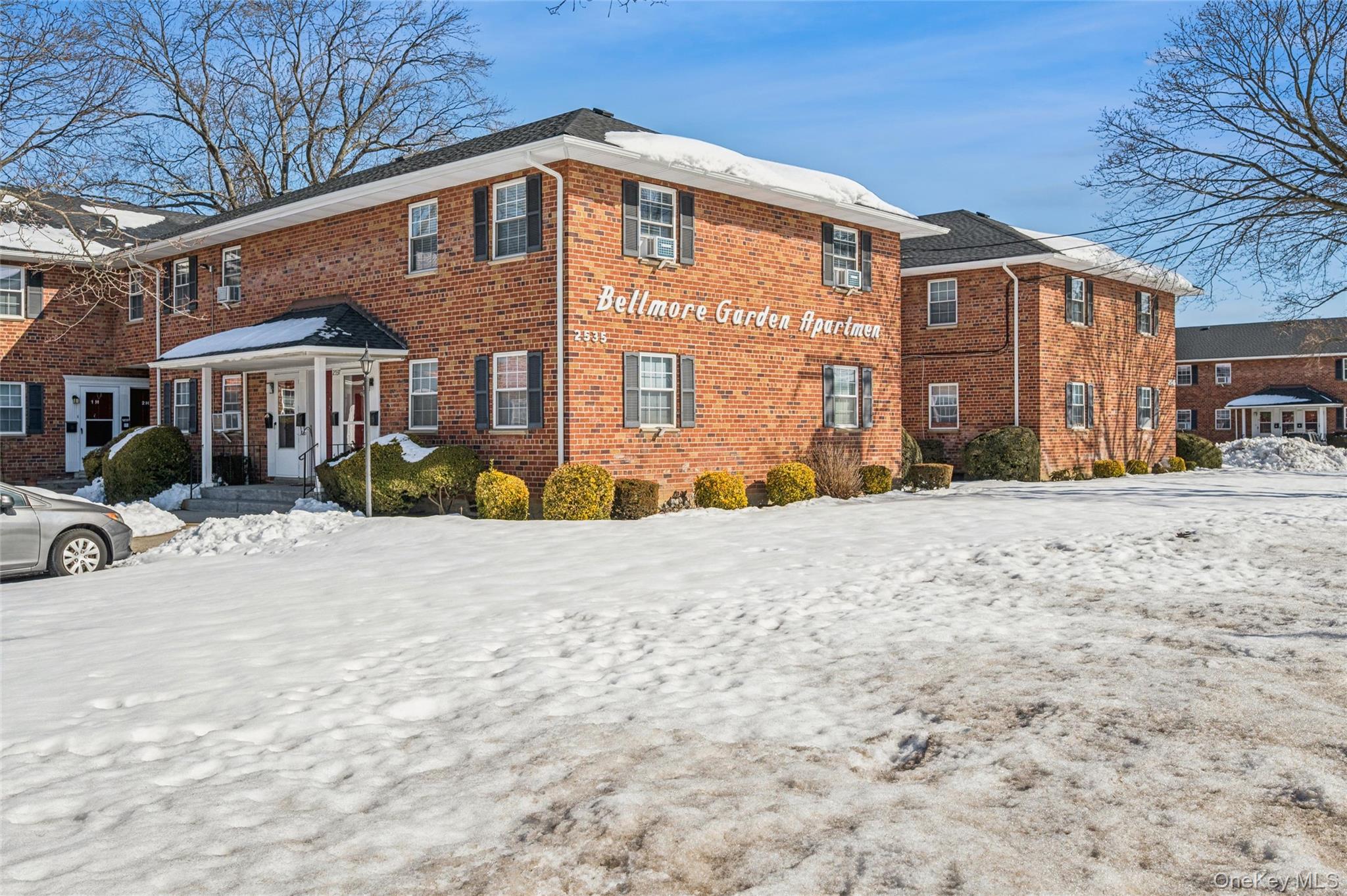 2537 Jerusalem Avenue # 2J, North Bellmore, NY 11710