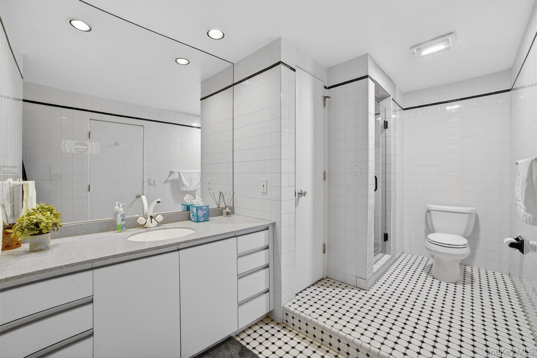 7 Fairgreen Court, Cortlandt Manor, NY 10567