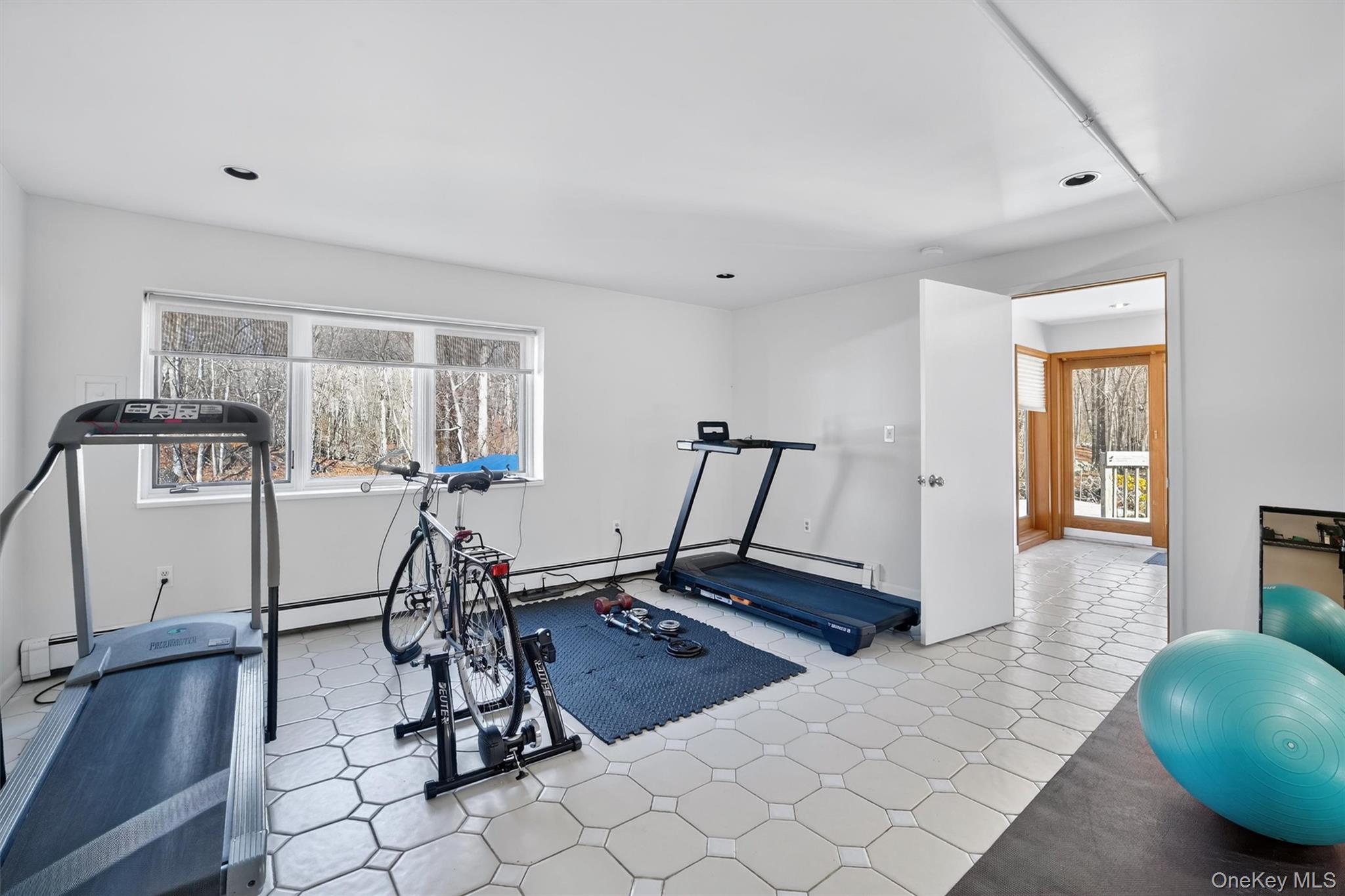 7 Fairgreen Court, Cortlandt Manor, NY 10567