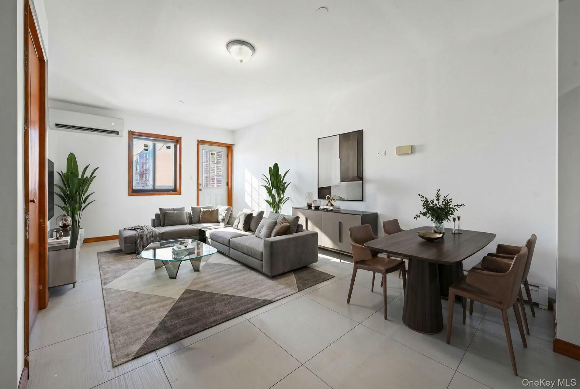 8409 Queens Boulevard # 4B, Elmhurst, NY 11373