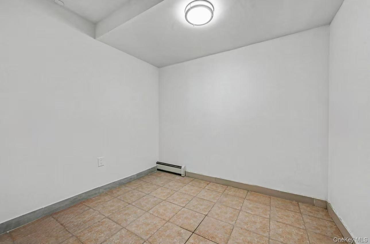 8409 Queens Boulevard # 4B, Elmhurst, NY 11373