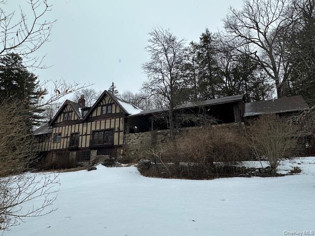 32 E Lake Stable Road, Tuxedo Park, NY 10987