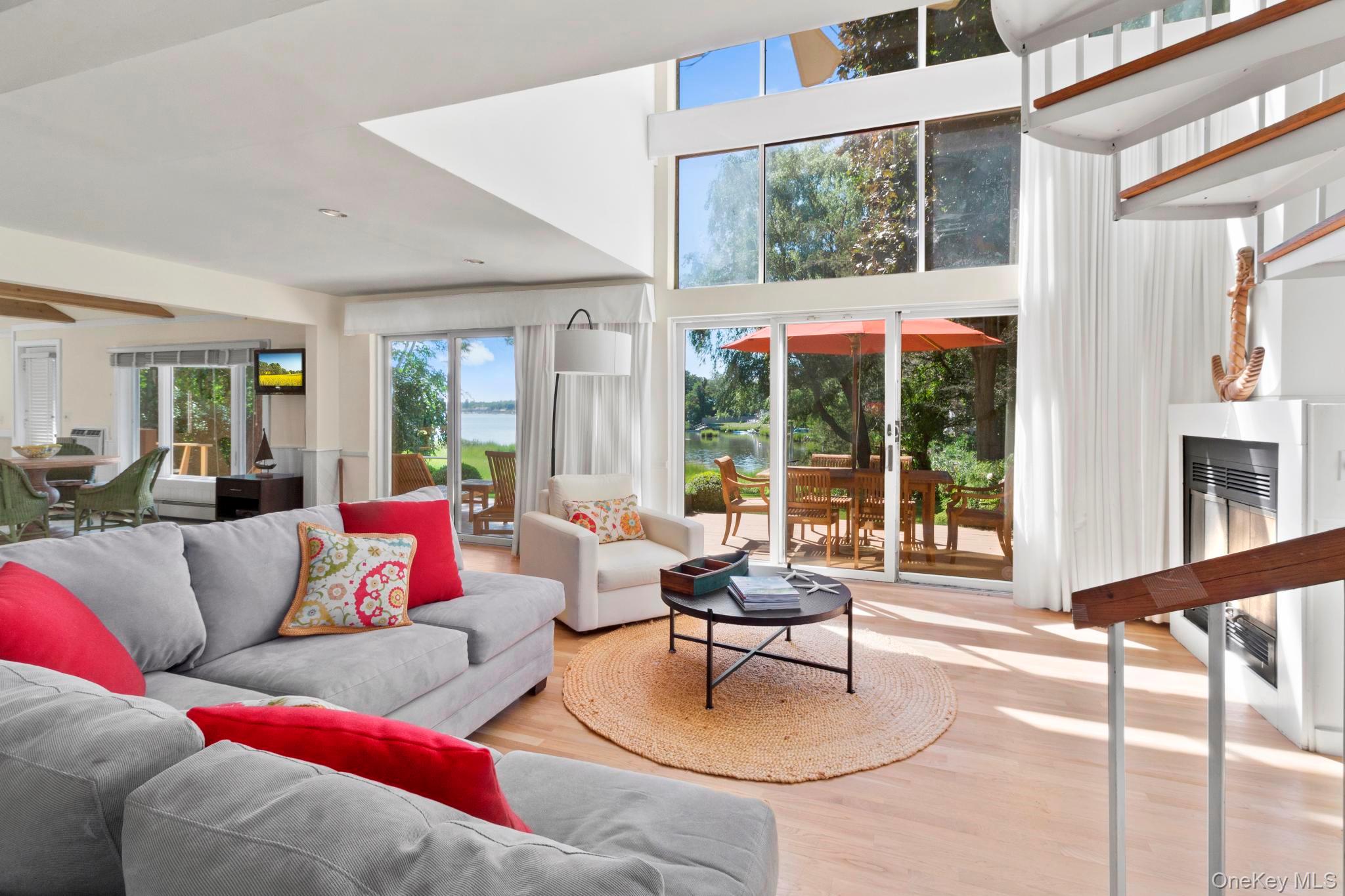 42 Towd Point Road, Southampton, NY 11968