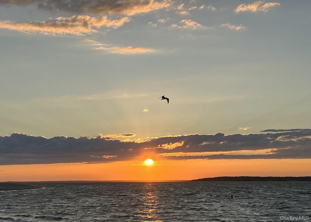 42 Towd Point Road, Southampton, NY 11968