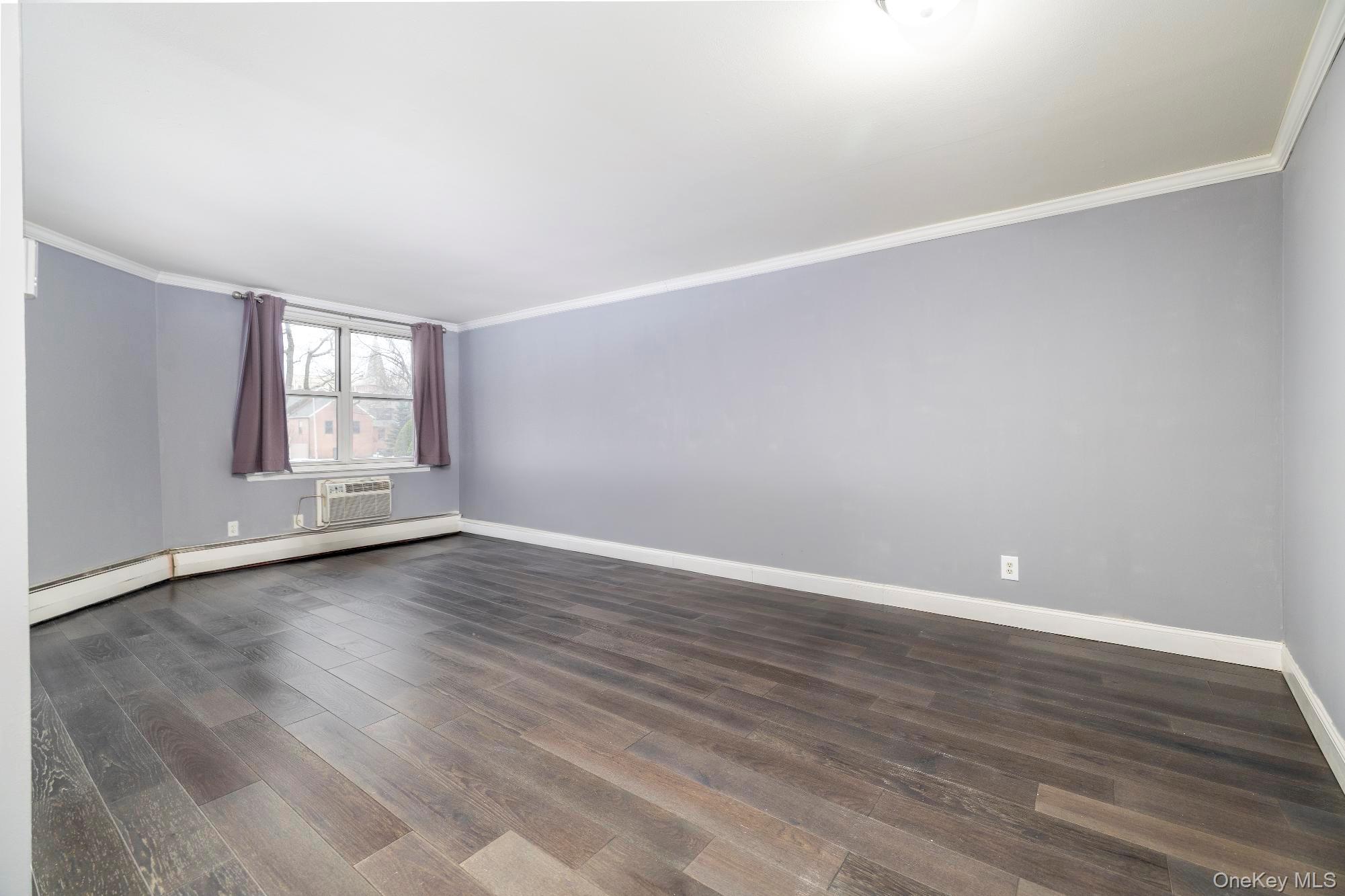 30 Daley Place # 136, Lynbrook, NY 11563