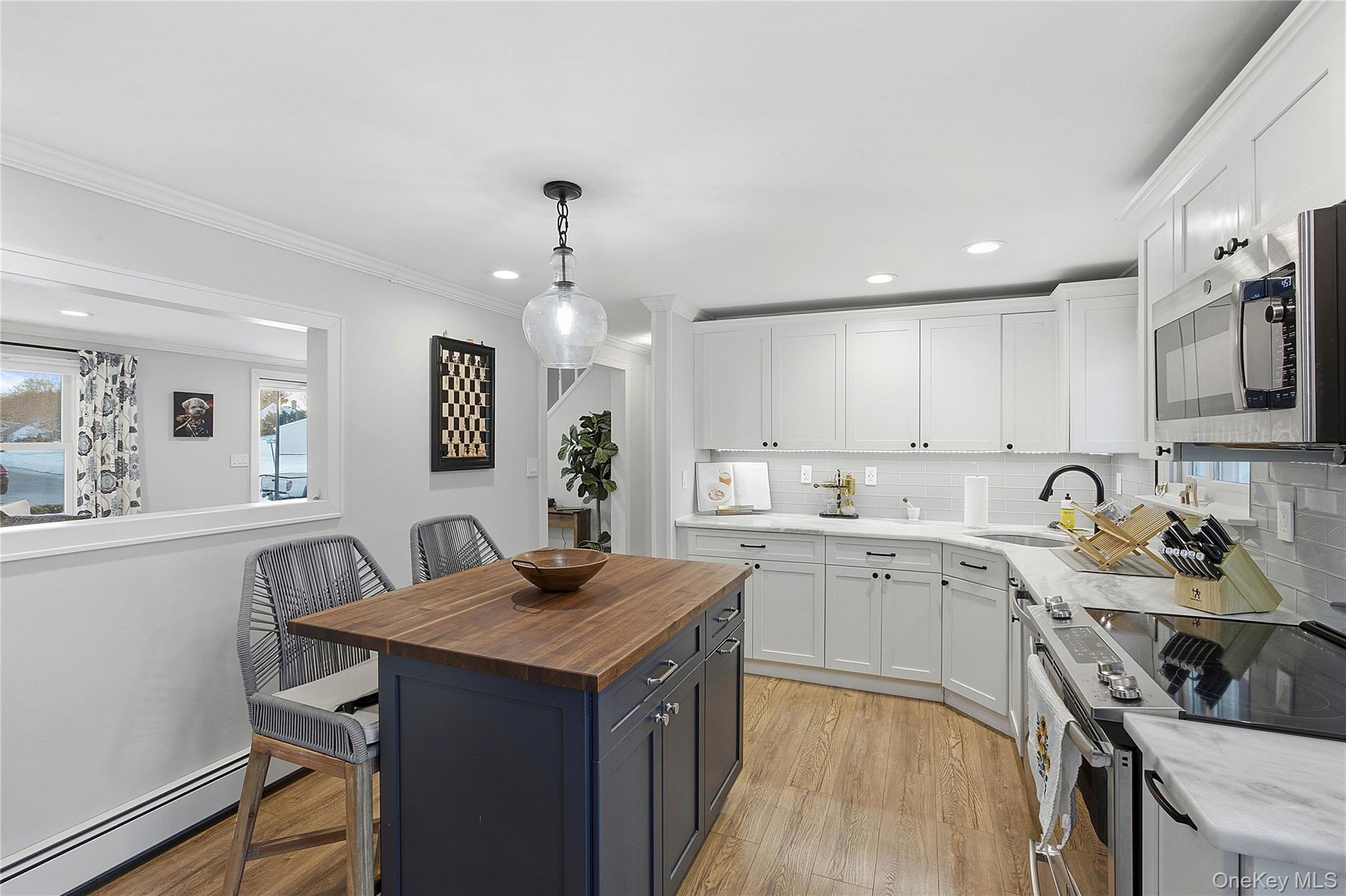 7 Woodbrook Drive, Ridge, NY 11961